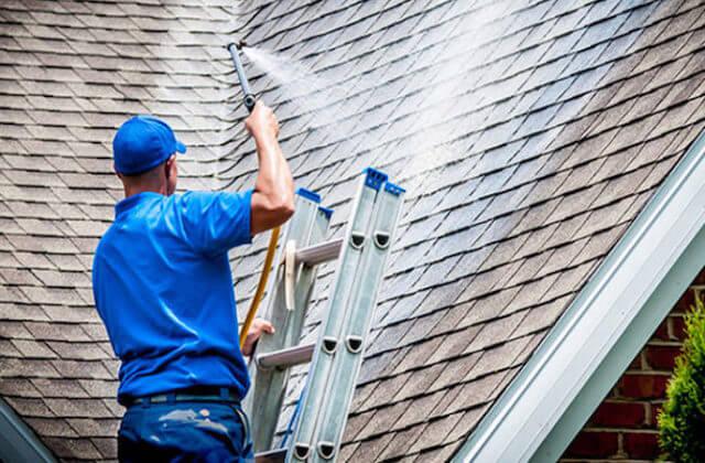 santa ana roof cleaning