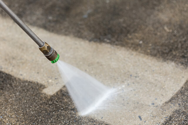 parking lot pressure washing in santa ana